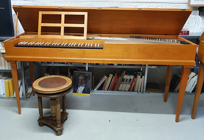 Clavichord Wilhelm Heinrich Baethmann, Kopie J. C. Neupert #31208