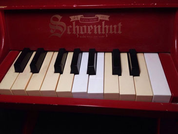 Toypiano Schoenhut